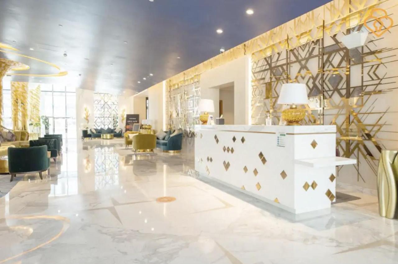 Luxury Hotel Apartment With A Canal View Dubai Ngoại thất bức ảnh